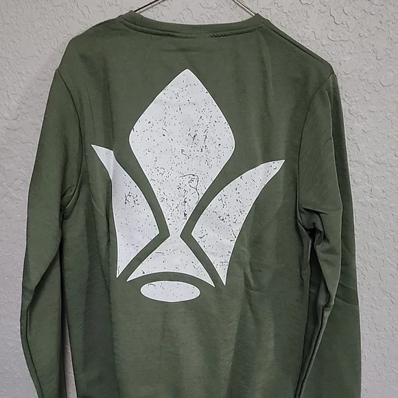 Lootwear exclusive Iron-Blooded Orphans forest green sweatshirt size medium - Picture 5 of 5
